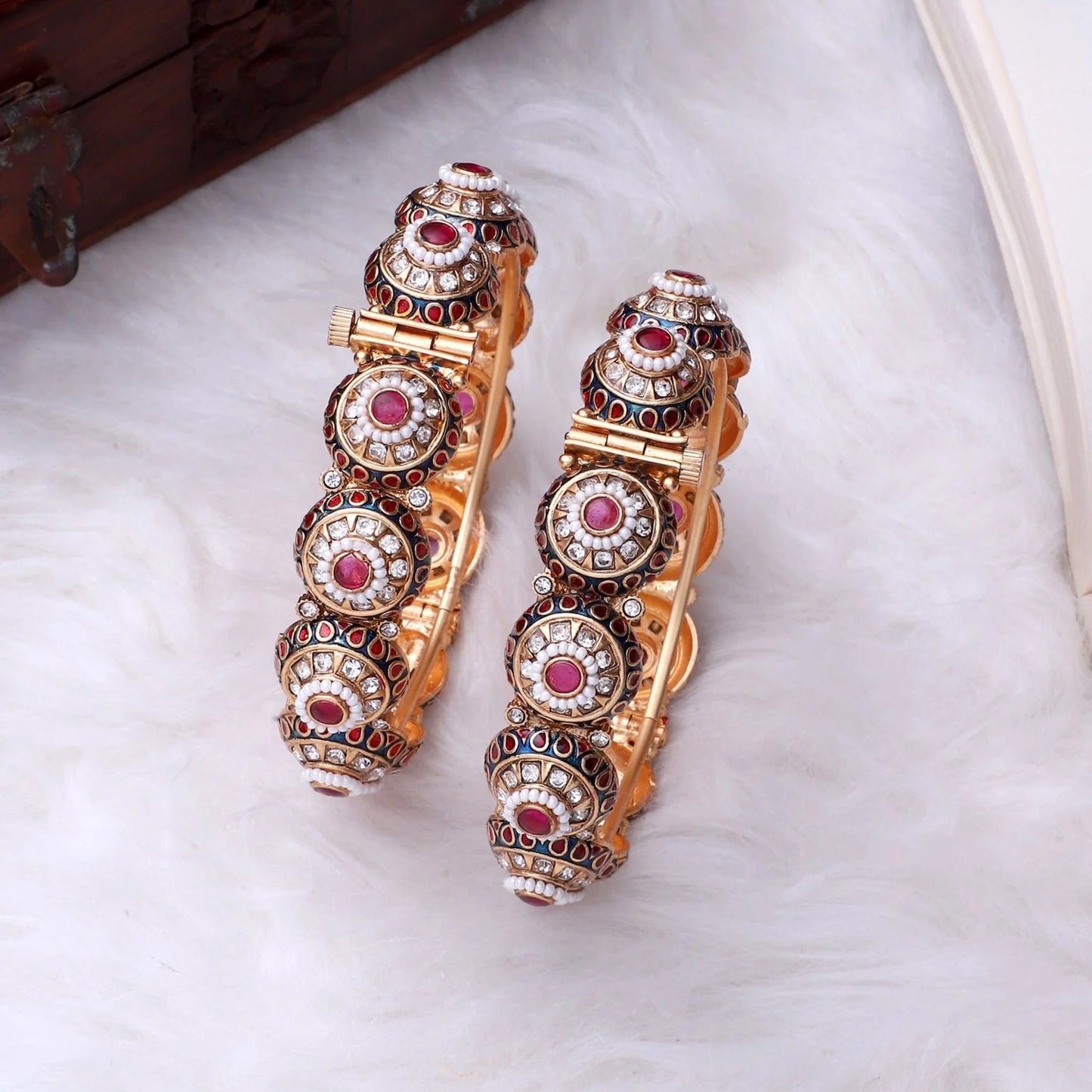 👑 Queenura™ Fancy Meenakari Dailywear Bracelet