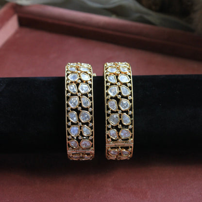 👑 Queenura Pachi Kundan Flower Bracelet