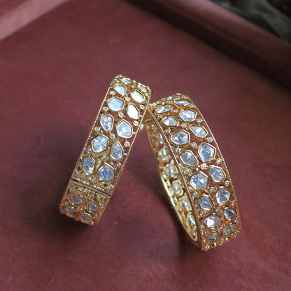 👑 Queenura Pachi Kundan Flower Bracelet